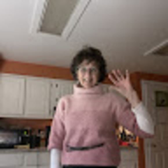 Meet your Posher, Mallory - Picture 1 of 1